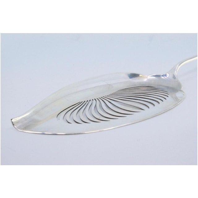 Silver Fish Serving Spatula For Sale - Image 6 of 8