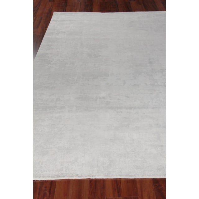 Bridgewater Hand loom Bamboo/Silk Gray/Multi Rug-9'x12" For Sale - Image 4 of 8