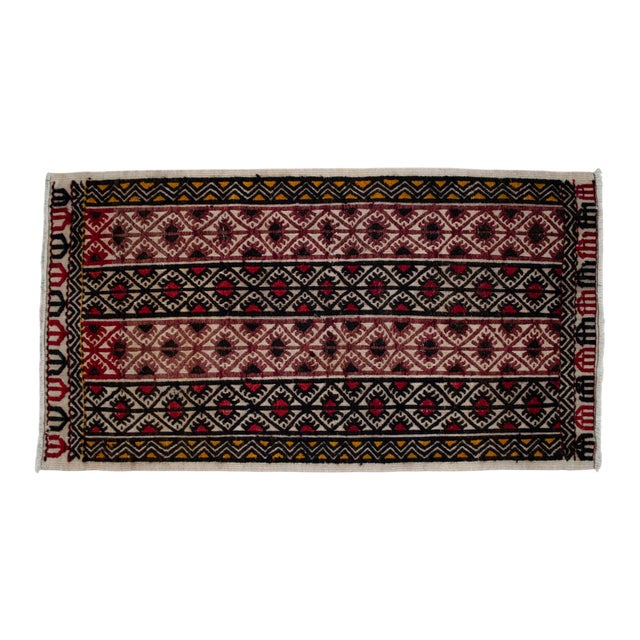 Textile Hand-Woven Braided Small Rug Turkish Kilim Jajim Boho Doormat- 21″ × 39″ For Sale - Image 7 of 12