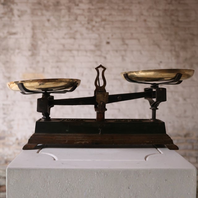 Add timeless industrial elegance to your space with this 19th century French brass and iron scale, a beautifully crafted...