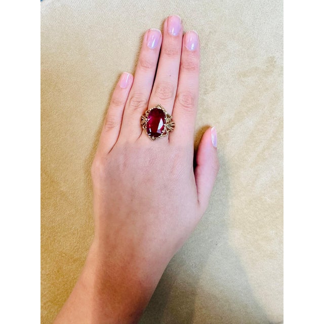10 Carat Oval Cut Natural Pink Tourmaline 14 Karat Yellow Gold Ring For Sale - Image 13 of 18