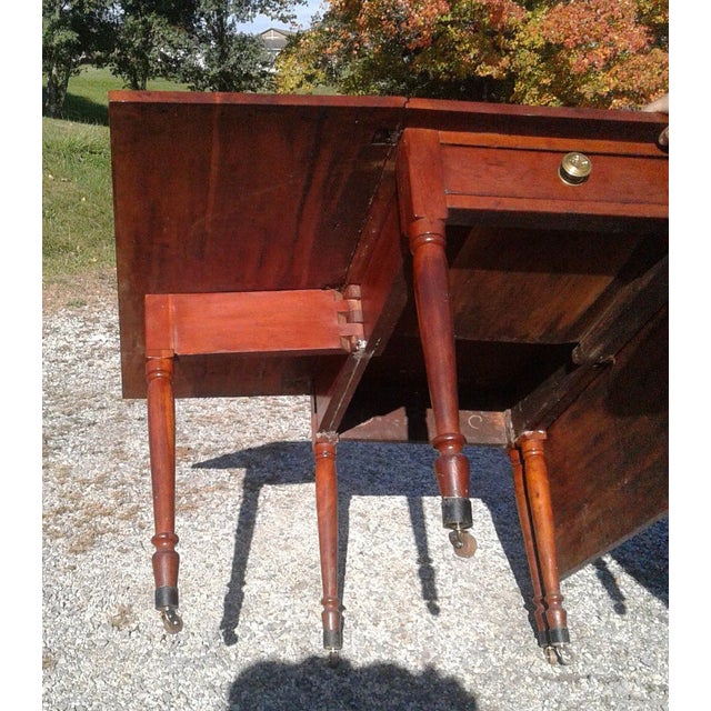 Antique Cherry Gateleg Drop Leaf Table W Drawer Sheraton Style 1850s For Sale - Image 4 of 12