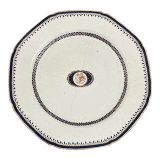 Late 18th Century Chinese Export Armorial Plate For Sale
