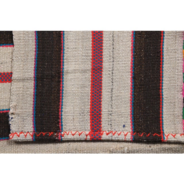 Textile Vintage Turkish Hand-Knotted Wool Cotton Beige Kilim Area Rug For Sale - Image 7 of 10
