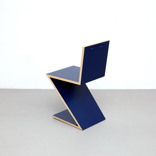 Not Yet Made - Made To Order Mid-Century Modern Zig Zag Chair by Gerrit Rietveld for Cassina, For Sale - Image 5 of 18