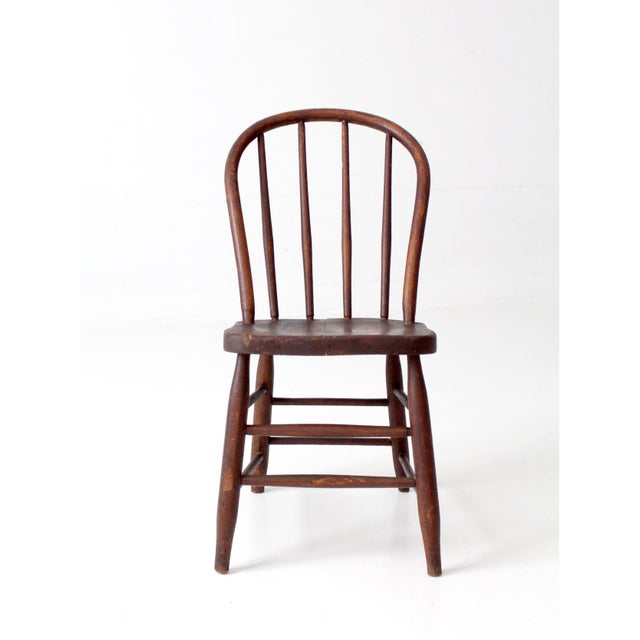 Farmhouse Antique American Windsor Bow Back Spindle Chair For Sale - Image 3 of 17