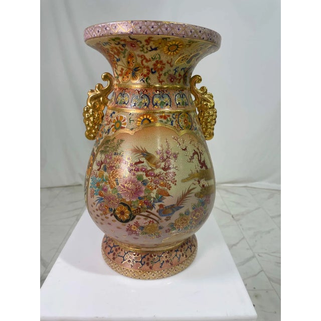 Japanese Vintage Chinoiserie Japanese Satsuma Ceramic Hand Painted Vase For Sale - Image 3 of 13