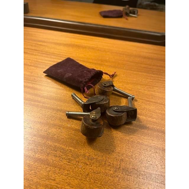 J.B. Van Sciver Company J.B. Van Sciver Co. Art Deco Sunrise Bedroom Suite, C. 1928-1932 -Mahogany Mirror Ladies Dresser For Sale - Image 4 of 17